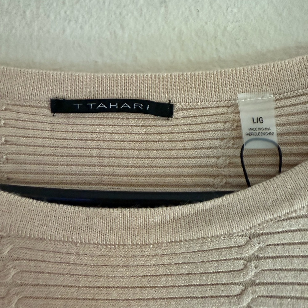Tahari Sweater - Picture 4 of 7
